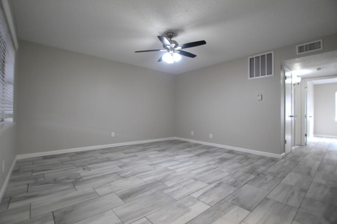 2828 Rio Grande St, Apt 15
