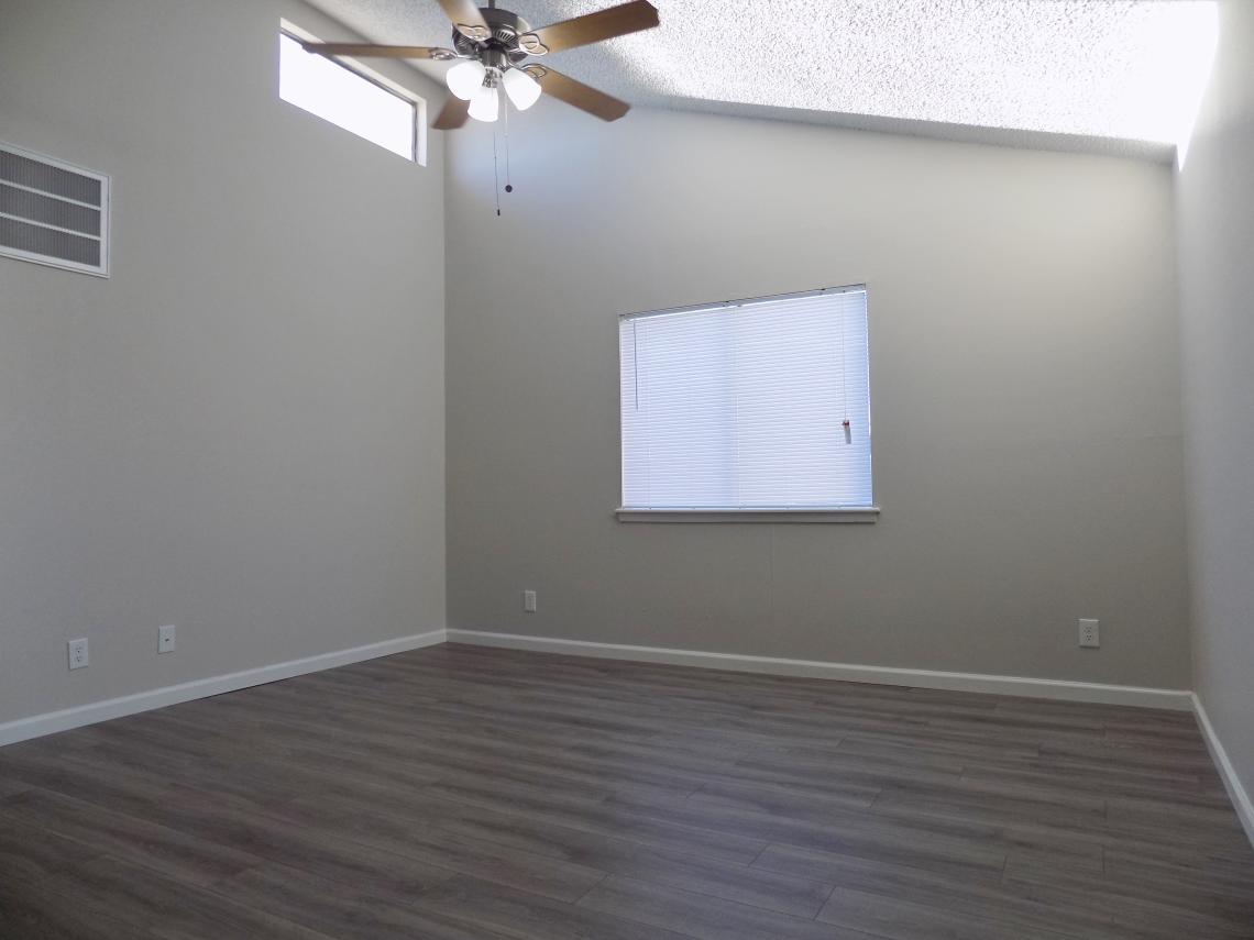 2814 Rio Grande St., Apt 20