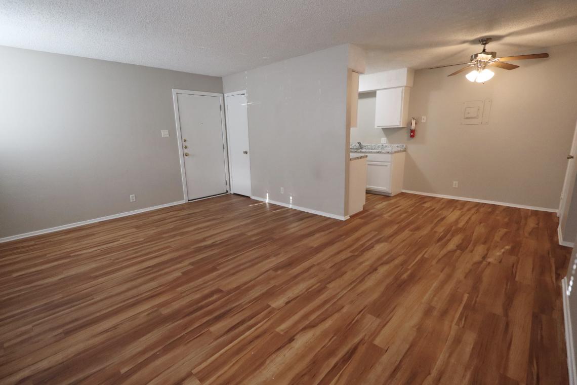 302 N Main St., Apt 22
