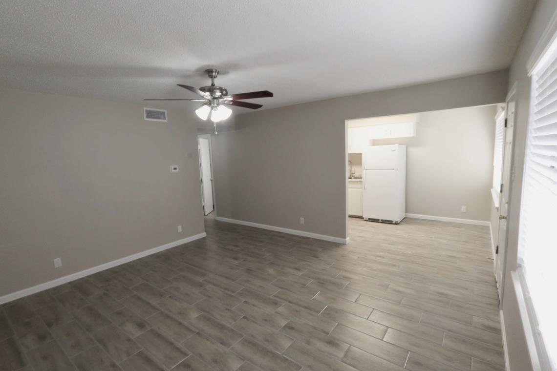 2828 San Antonio St., Apt. 11