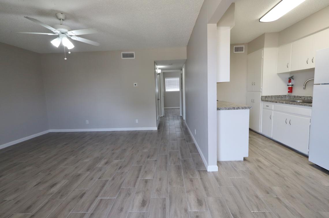 2828 San Antonio St, Apt 13