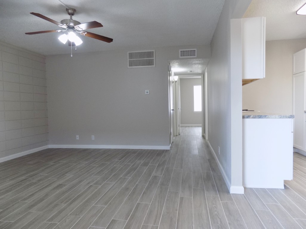 2828 Rio Grande St, Apt 01