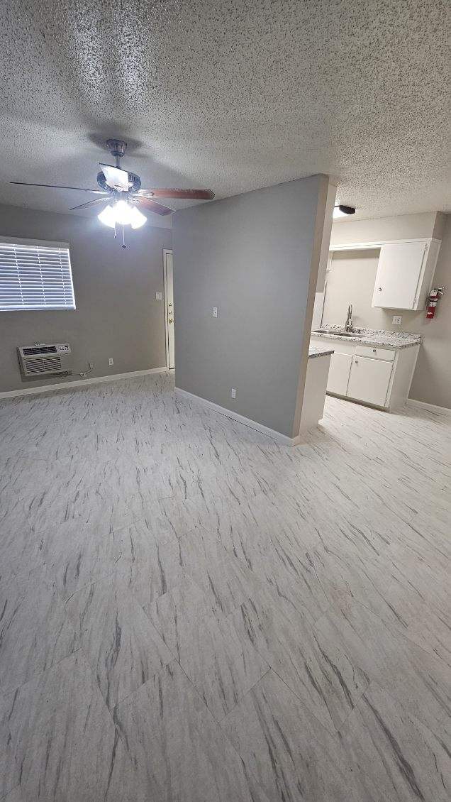 2801 San Antonio, Apt. 38