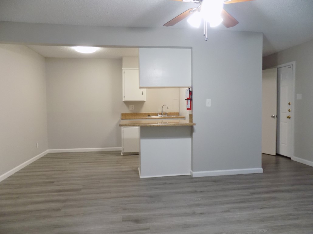 2801 San Antonio St., Apt 55