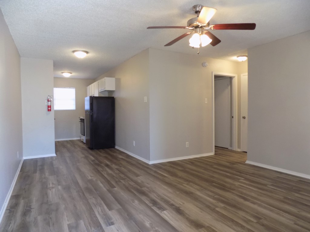 501 N Bell St., Apt 10