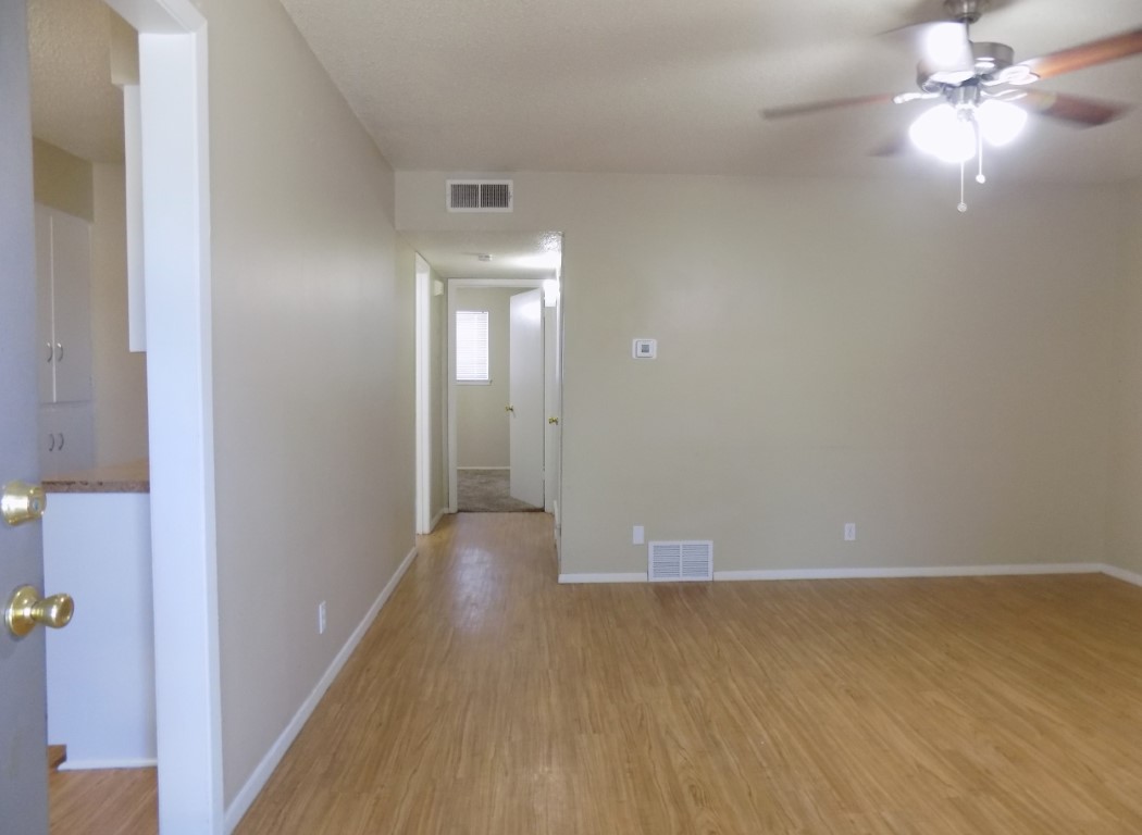 2924 San Antonio, Apt. 09