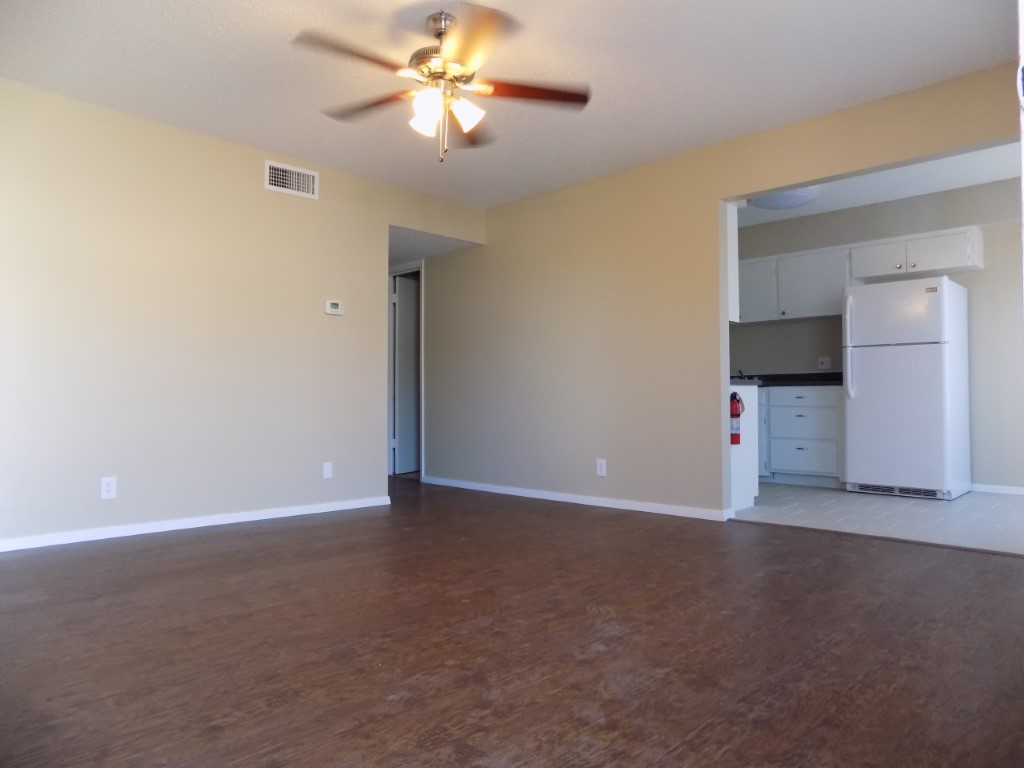 2900 San Antonio, Apt 26
