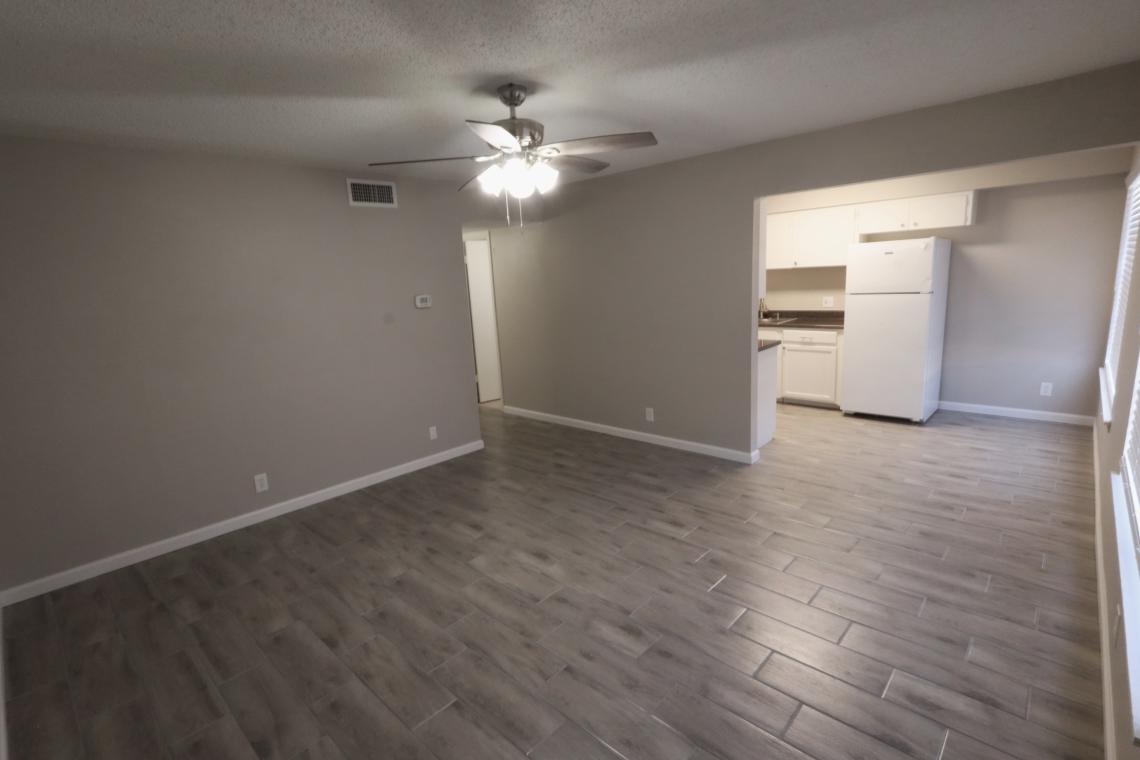 2900 San Antonio, Apt 26