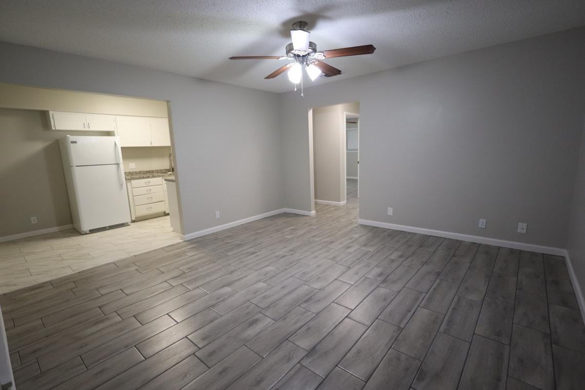 2900 San Antonio St., Apt. 27