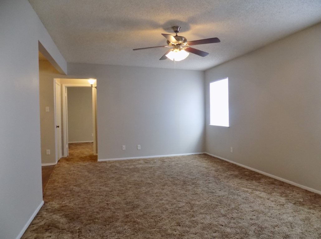 409 Pulliam St, Apt 103