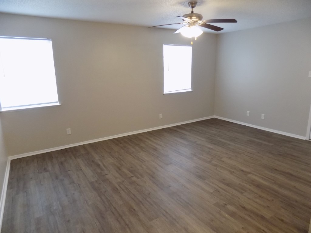 407 Pulliam St, Apt 120