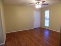 811 B - 3 Bedroom / 1 Bath Liivng