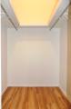 NG121 Master Closet
