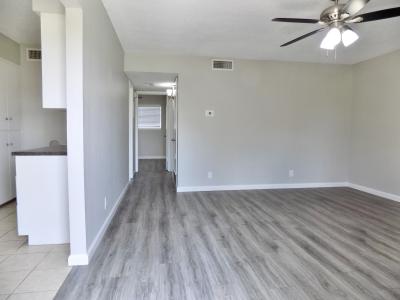 2828 San Antonio, Apt. 06