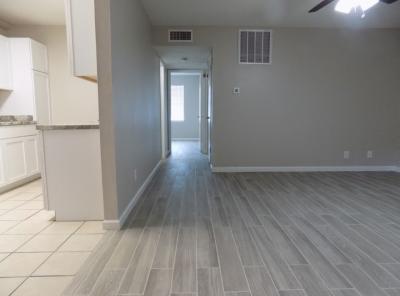 2828 Rio Grande, Apt. 04
