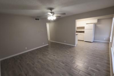 2900 San Antonio, Apt 26