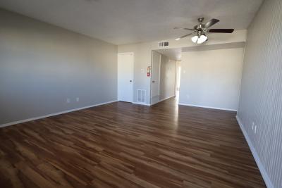 302 N Main St., Apt 17
