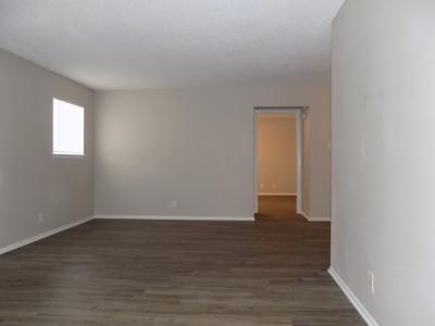 302 N Main St., Apt 33