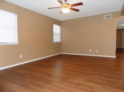 407 Pulliam St, Apt 117