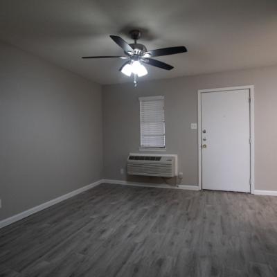 811 Knickerbocker, Apt 817 A (2)