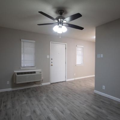 811 Knickerbocker, Apt 817 A (3)