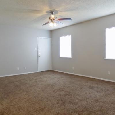 302 N Main, Apt 41 (2)