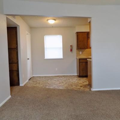 302 N Main, Apt 41 (4)