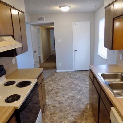 302 N Main, Apt 41 (10)