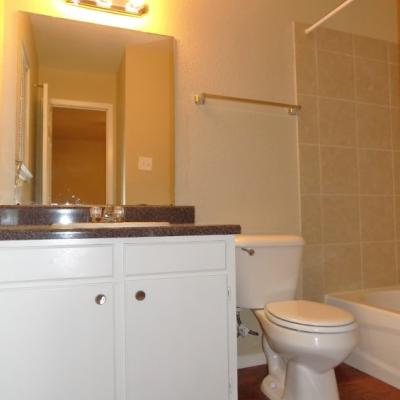 811 Knickerbocker Rd., Apt 819 B (10)