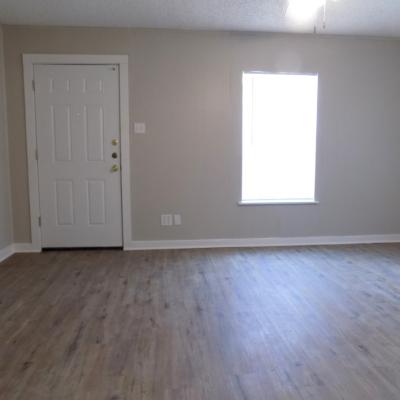1209 Forest Park (4)