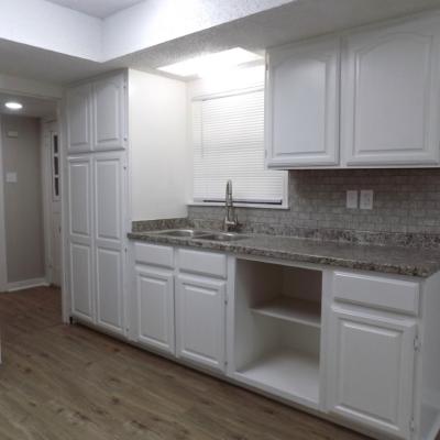 1209 Forest Park (13)