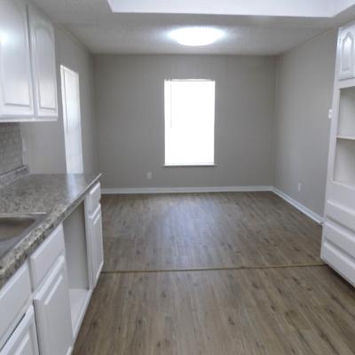 1209 Forest Park (15)