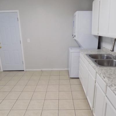 1220 Hassell St. (7)