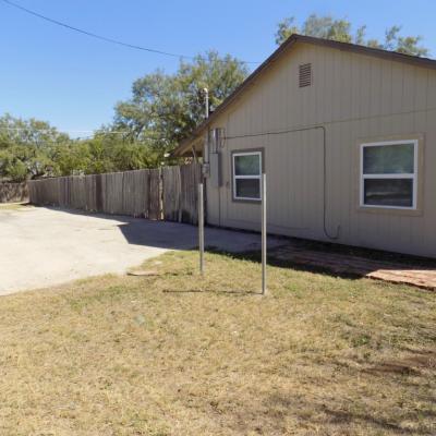 1220 Hassell St. (17)