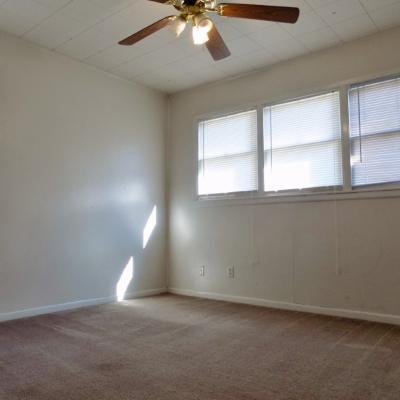2720 W. Harris (14)