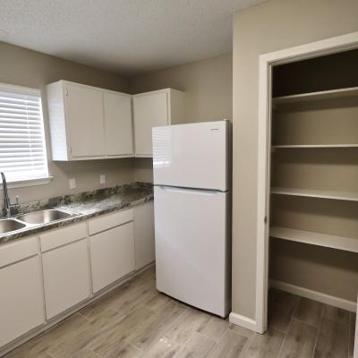 1513 Clayton (7)