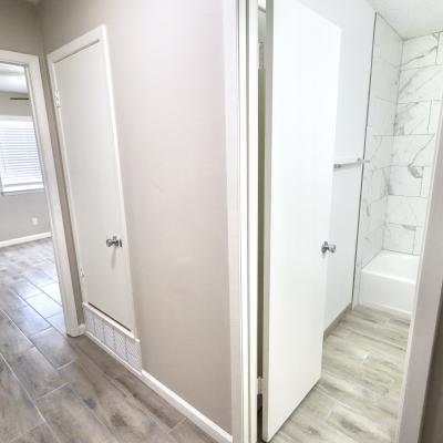 1513 Clayton (9)