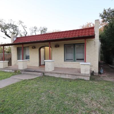 1720 Pecos (2)