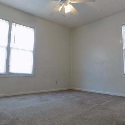 2720 W. Harris (18)