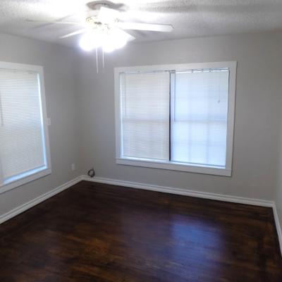1815 W. Avenue K (9)
