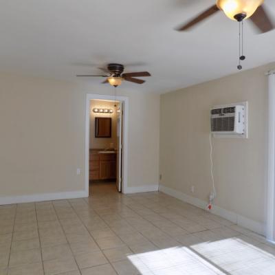 1825 W. Avenue J (24)