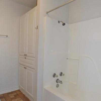 2720 W. Harris (22)