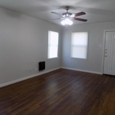 2338 Guadalupe (3)