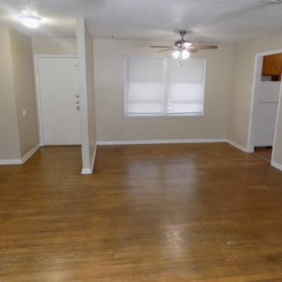 2646 W. Avenue N (3)