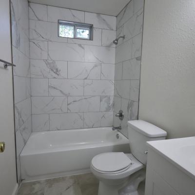 2720 W. Harris (17)