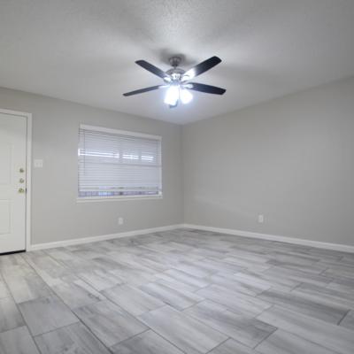 2828 Rio Grande St, Apt 15 (2)