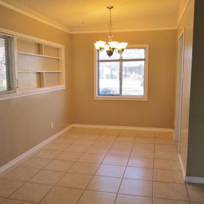3123 San Antonio St. (4)