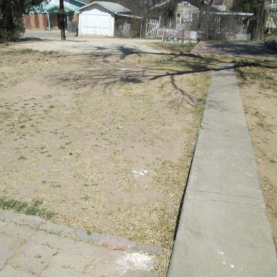 330 W. Avenue C (23)