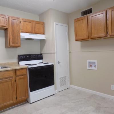 332 W. Avenue C (10)