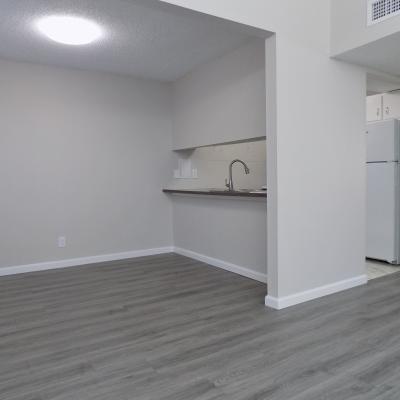 2814 Rio Grande St., Apt 20 (3)